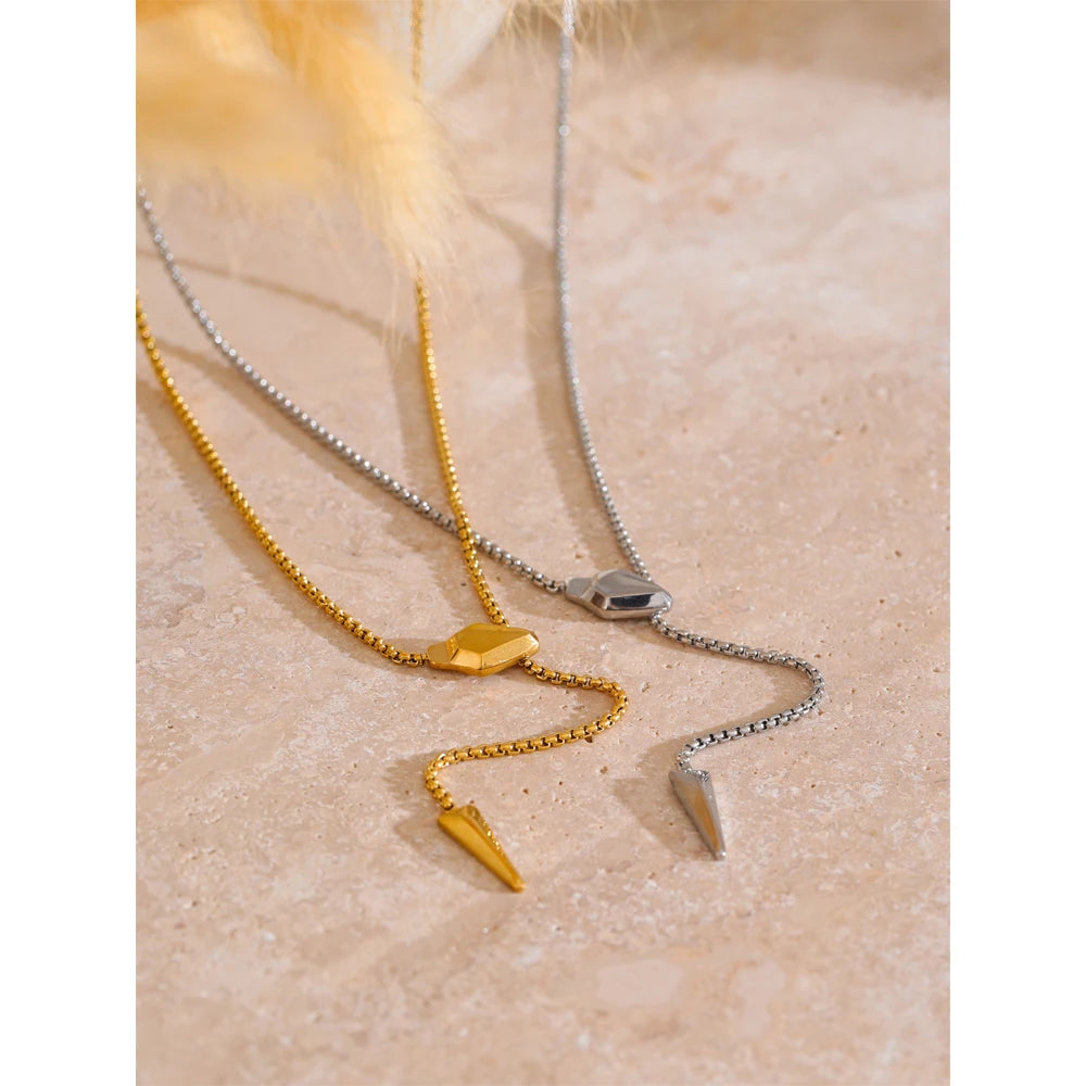 Colar Banhado em Ouro 18k Cobra Gota - Dracona