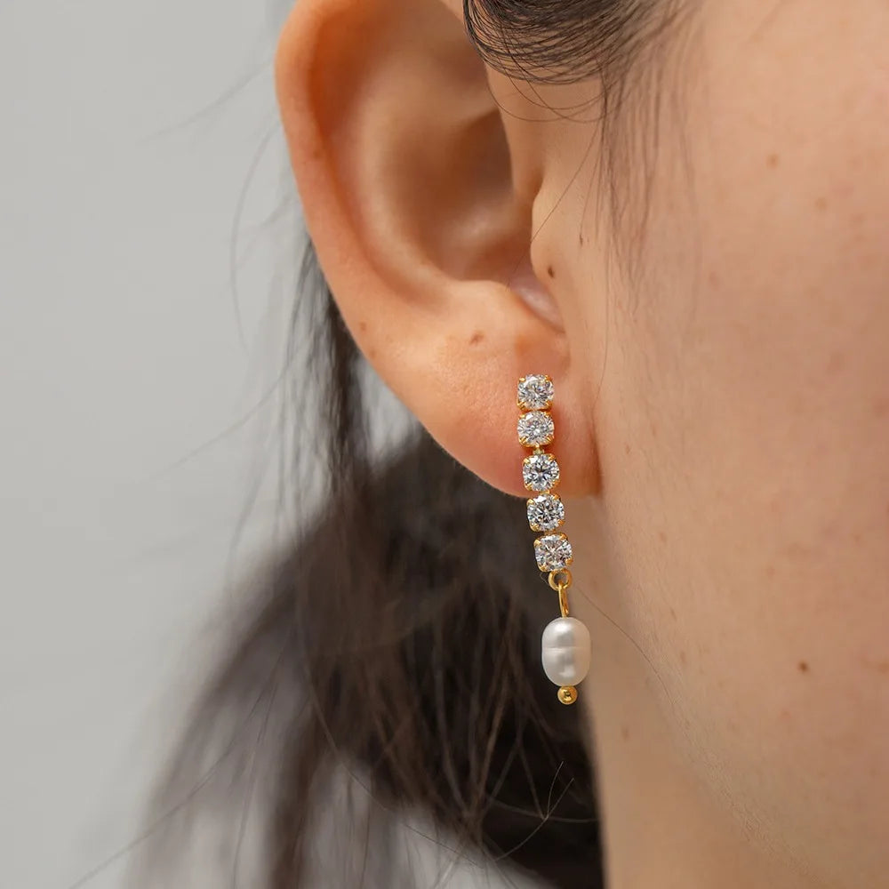 Brinco Banhado a Ouro 18k Zirconia e Pérola - Aurisse